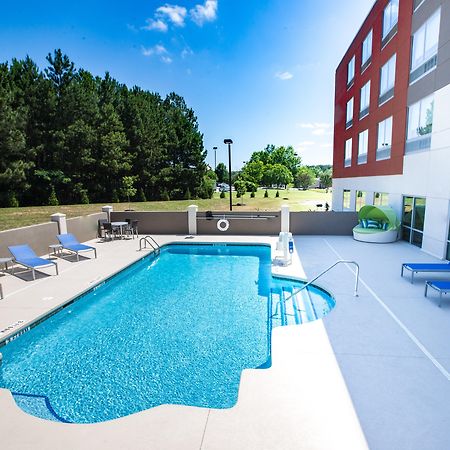 Holiday Inn Express & Suites Greenwood Mall By Ihg Ngoại thất bức ảnh