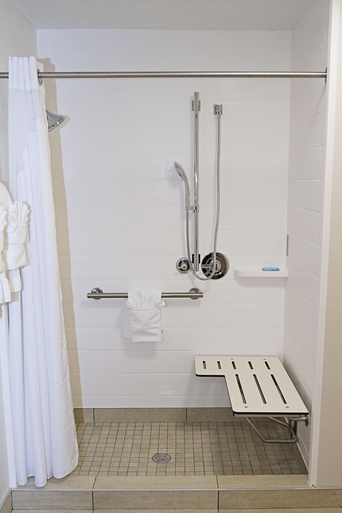 Holiday Inn Express & Suites Greenwood Mall By Ihg Ngoại thất bức ảnh