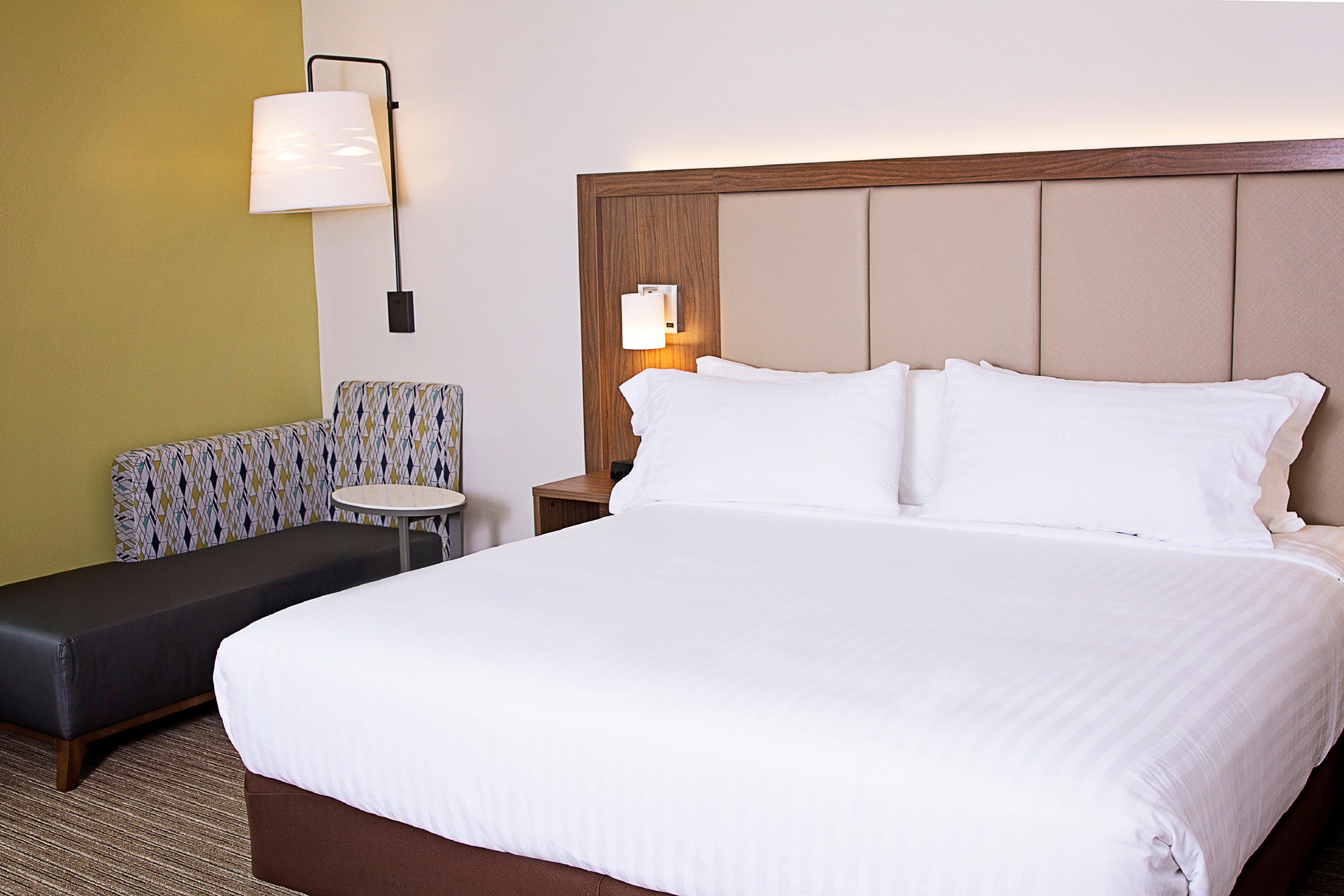 Holiday Inn Express & Suites Greenwood Mall By Ihg Ngoại thất bức ảnh